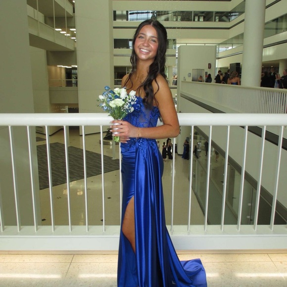 Elegant Royal Blue Prom Dress